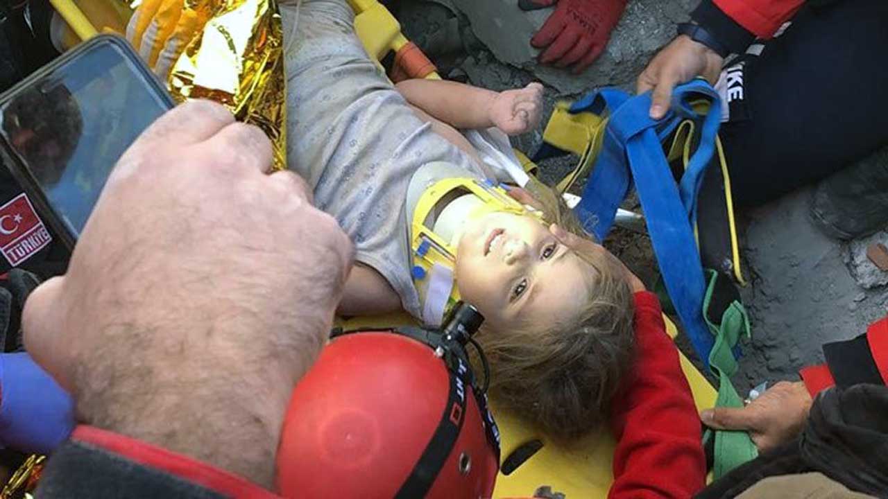 Turkey earthquake child resque